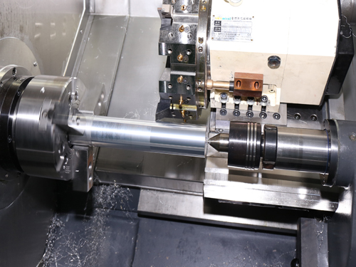 CKX6152D—W∠45斜床身數(shù)控車床(刀塔帶尾座機(jī))—高配置 CKX6152D—W∠45斜床身數(shù)控車床(刀塔帶尾座機(jī))—高配置