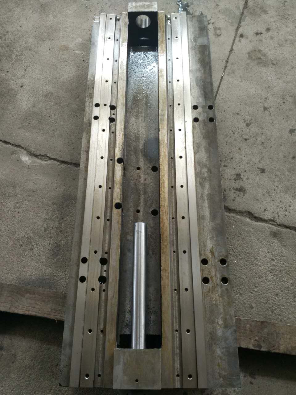 加長的拖板（凱恩利專利產(chǎn)品，凱恩利出的圖紙）